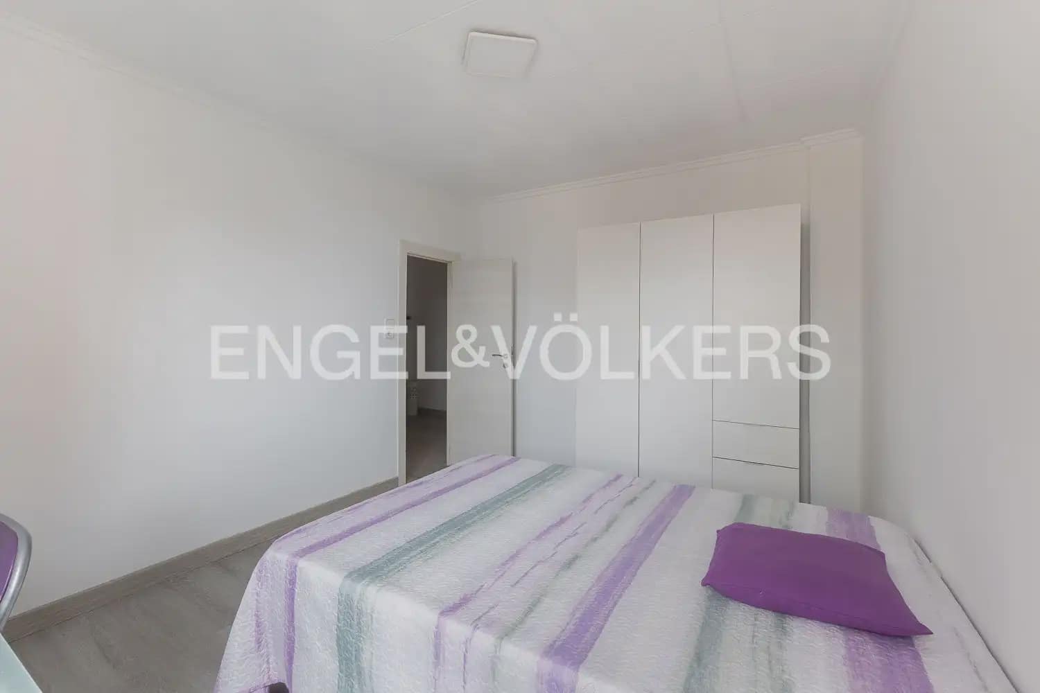 4 Zimmer Wohnung zu verkaufen in Valencia Stadt - 370.000 € (Ref: 9897669)
