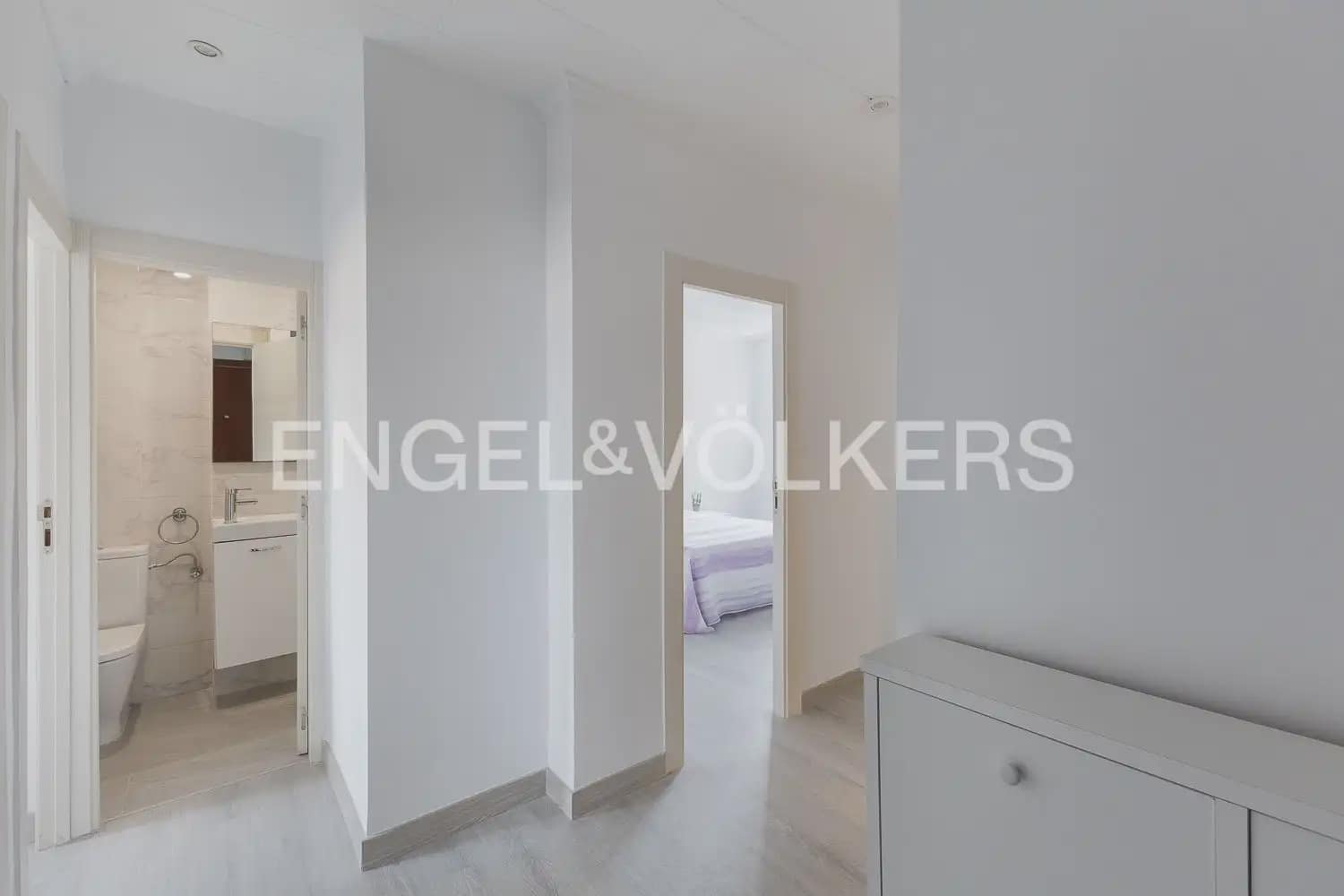 4 Zimmer Wohnung zu verkaufen in Valencia Stadt - 370.000 € (Ref: 9897669)