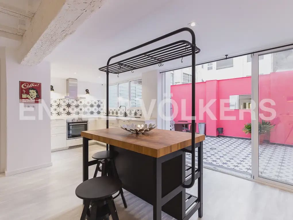 Appartement de 2 chambres à louer à Valence ville - 1 800 € (Ref: 9897670)