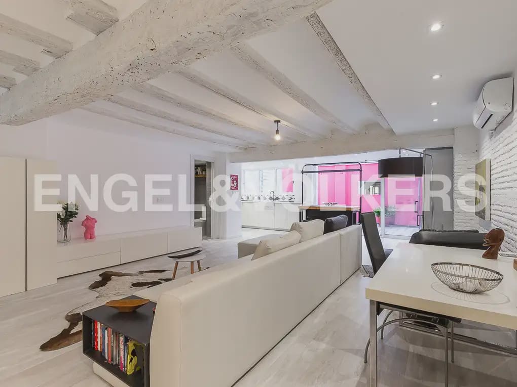 Appartement de 2 chambres à louer à Valence ville - 1 800 € (Ref: 9897670)