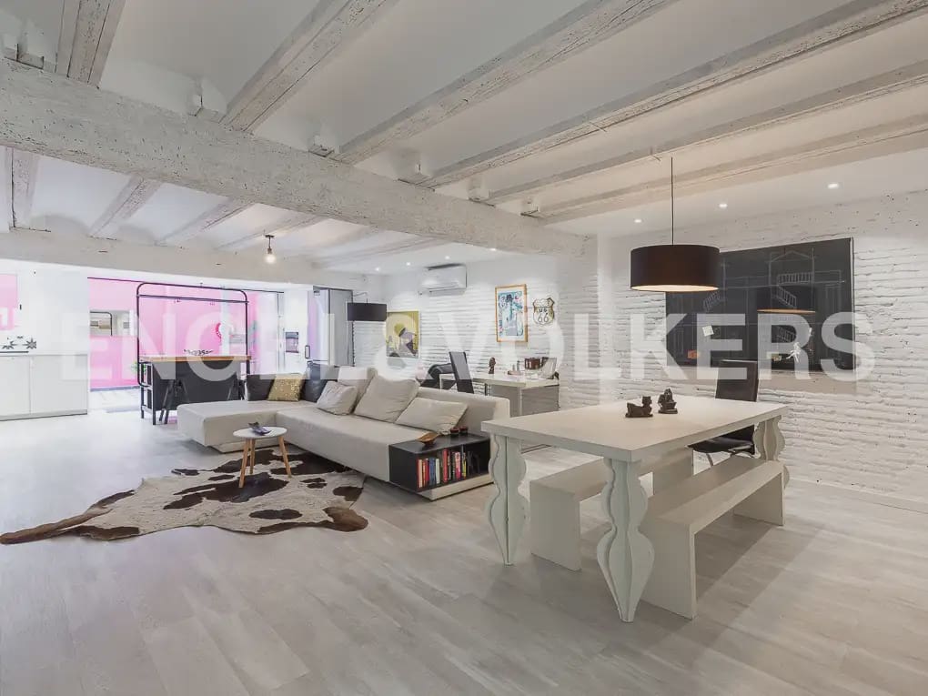 Appartement de 2 chambres à louer à Valence ville - 1 800 € (Ref: 9897670)