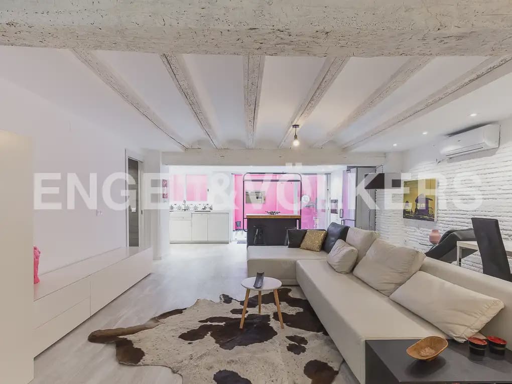 Appartement de 2 chambres à louer à Valence ville - 1 800 € (Ref: 9897670)