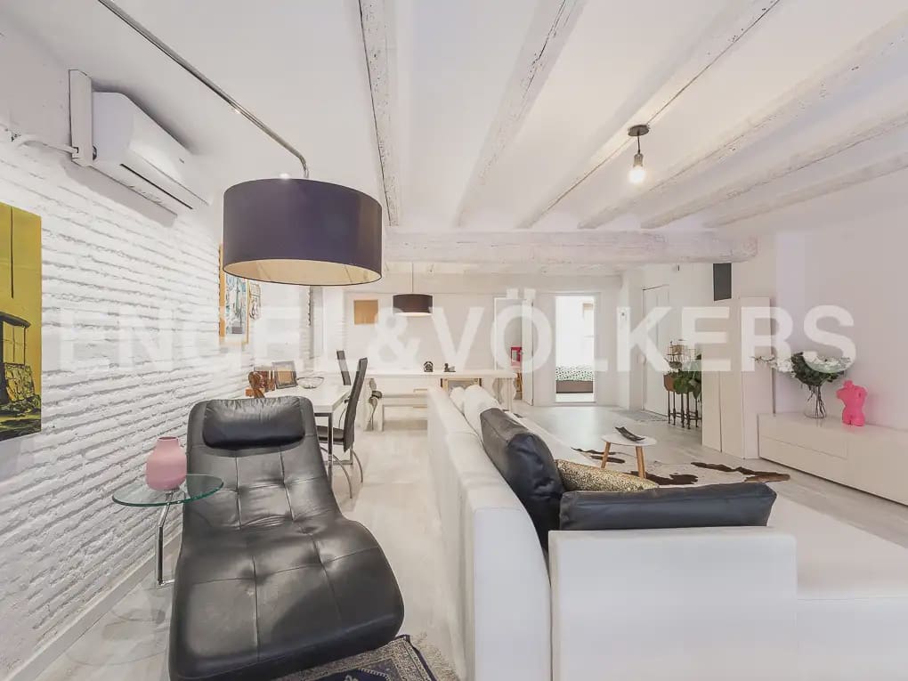 Appartement de 2 chambres à louer à Valence ville - 1 800 € (Ref: 9897670)