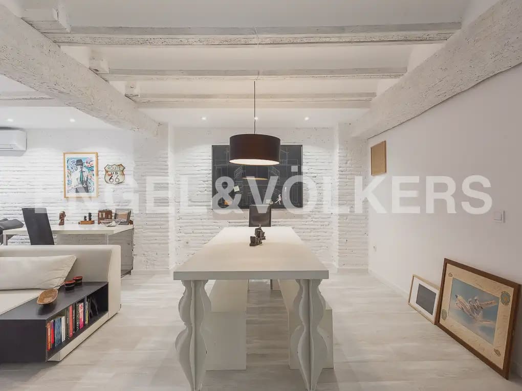Appartement de 2 chambres à louer à Valence ville - 1 800 € (Ref: 9897670)