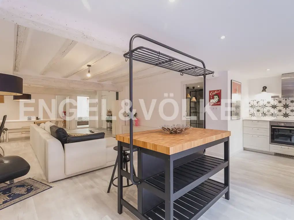 Appartement de 2 chambres à louer à Valence ville - 1 800 € (Ref: 9897670)
