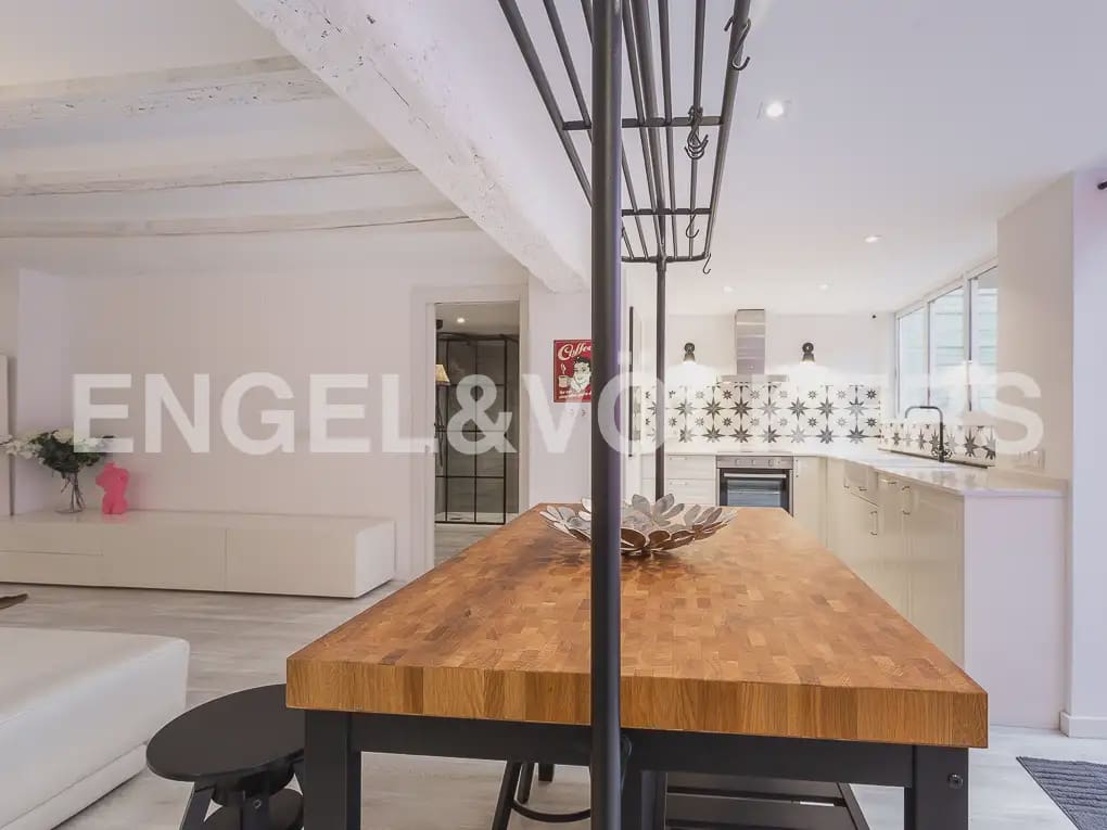 Appartement de 2 chambres à louer à Valence ville - 1 800 € (Ref: 9897670)
