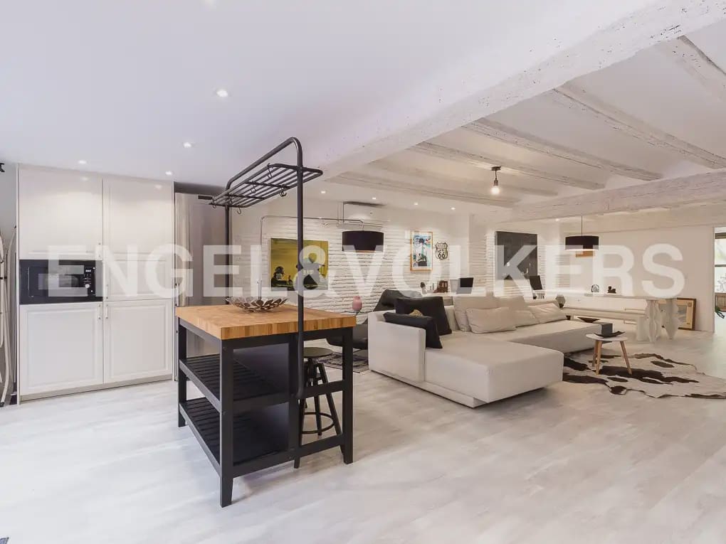 Appartement de 2 chambres à louer à Valence ville - 1 800 € (Ref: 9897670)