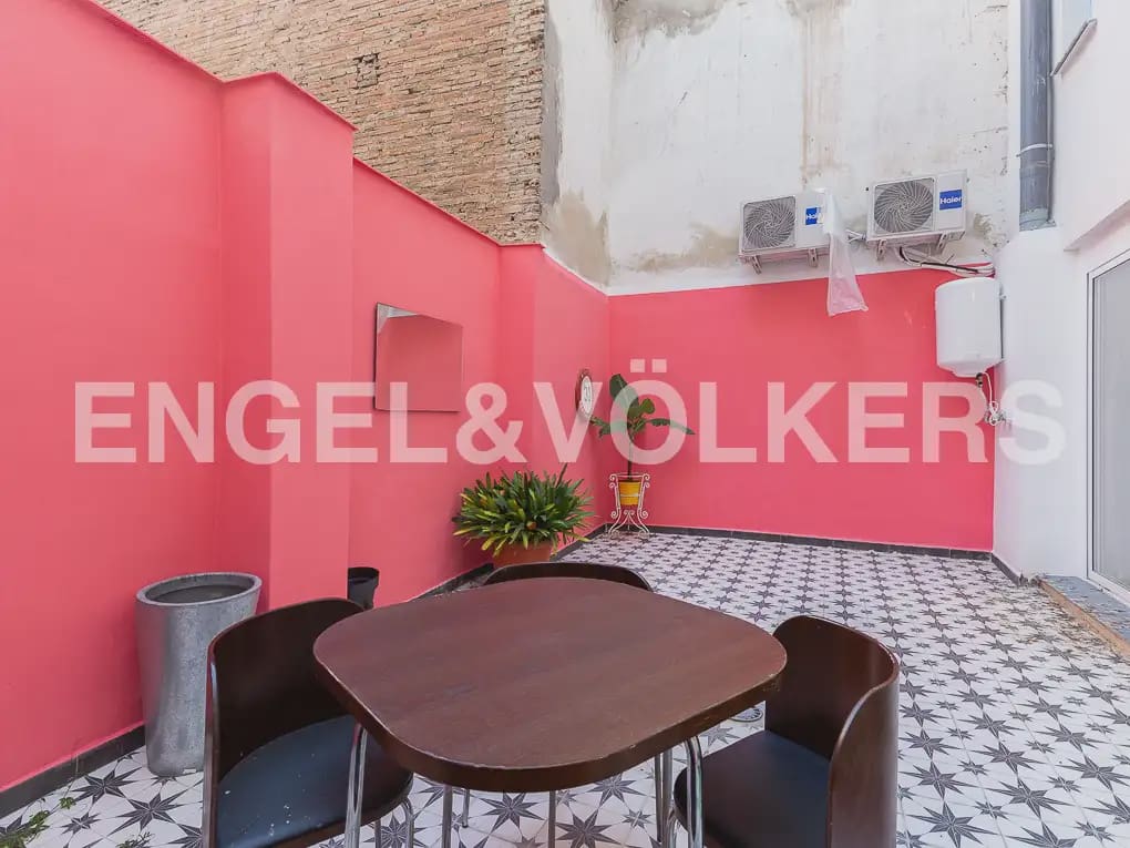 Appartement de 2 chambres à louer à Valence ville - 1 800 € (Ref: 9897670)