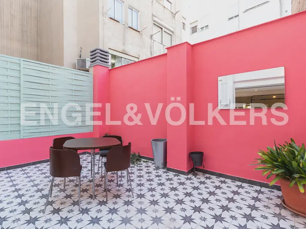 Appartement de 2 chambres à louer à Valence ville - 1 800 € (Ref: 9897670)