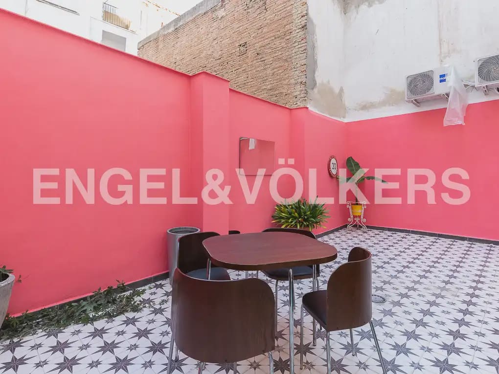 Appartement de 2 chambres à louer à Valence ville - 1 800 € (Ref: 9897670)