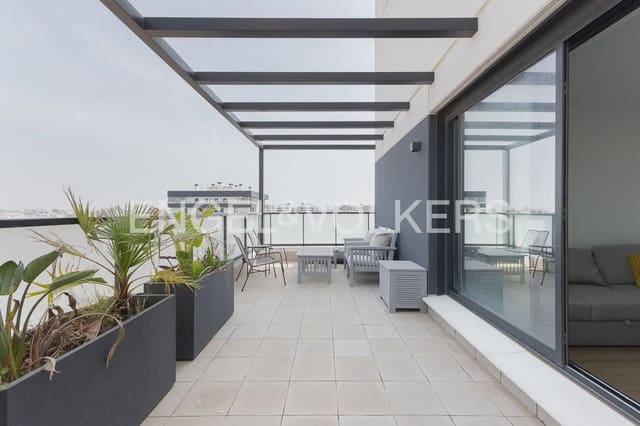 Appartement de 4 chambres à louer à Ciutat de les Arts i de les Ciencies, Valence ville avec piscine garage - 2 800 € (Ref: 9897672)