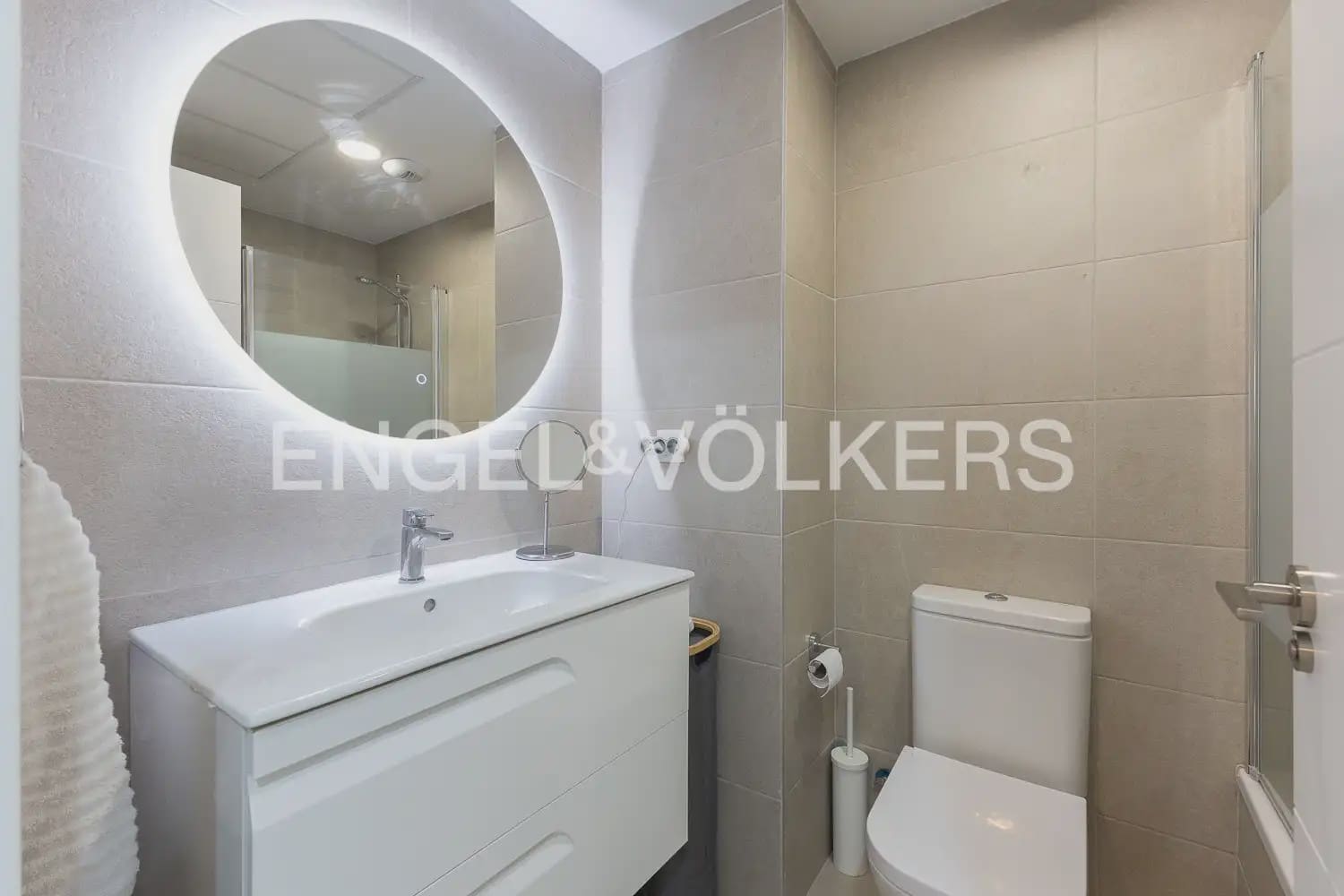 4 camera da letto Appartamento da affittare in Valencia citta con piscina garage - 2.800 € (Rif: 9897672)