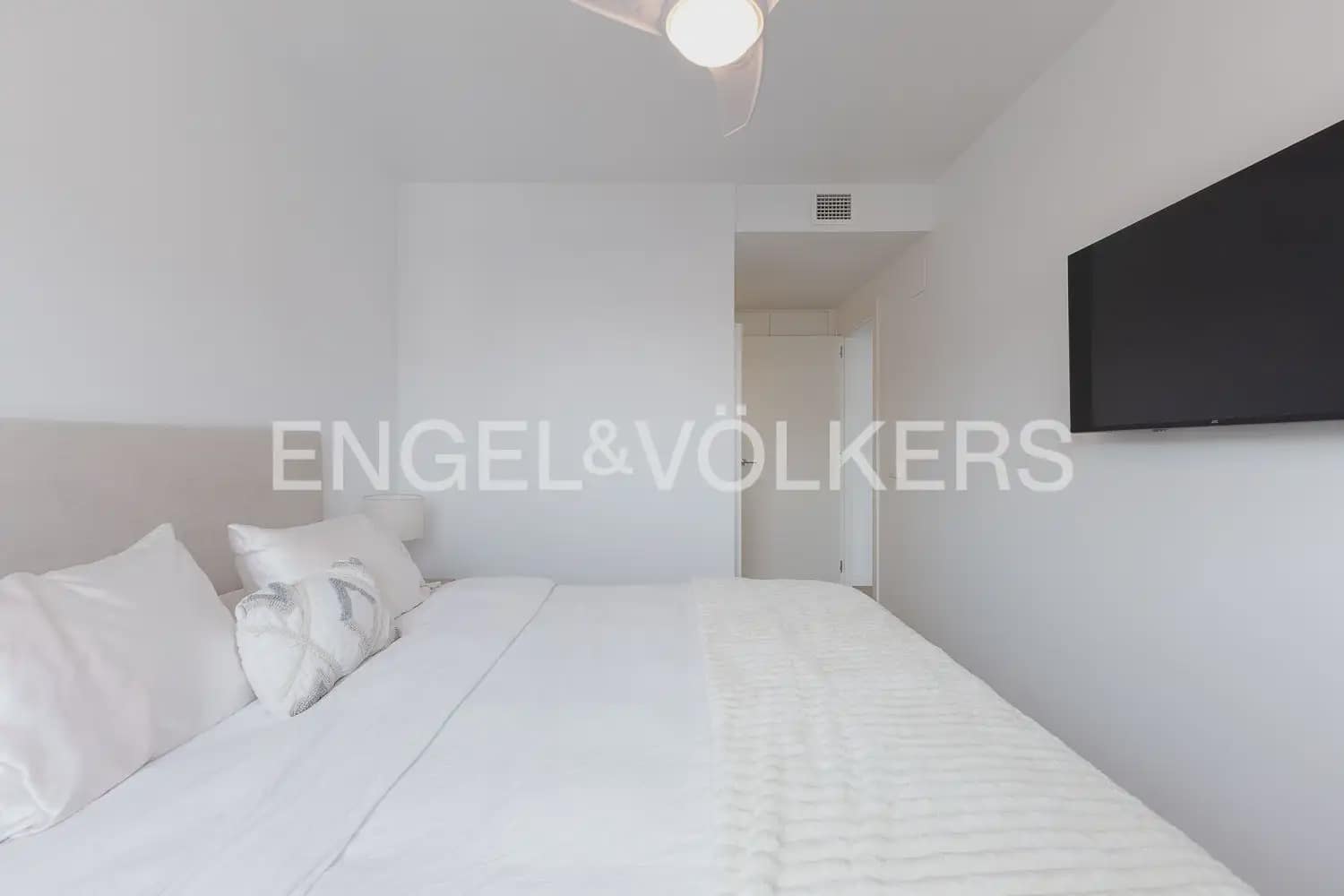 4 camera da letto Appartamento da affittare in Valencia citta con piscina garage - 2.800 € (Rif: 9897672)