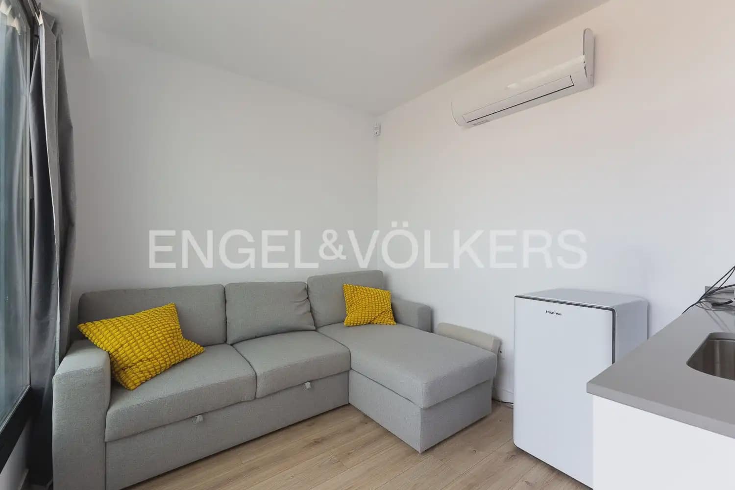 4 camera da letto Appartamento da affittare in Valencia citta con piscina garage - 2.800 € (Rif: 9897672)