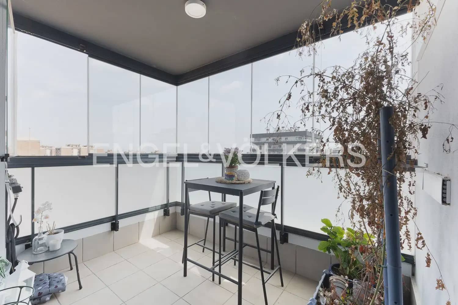 4 camera da letto Appartamento da affittare in Valencia citta con piscina garage - 2.800 € (Rif: 9897672)