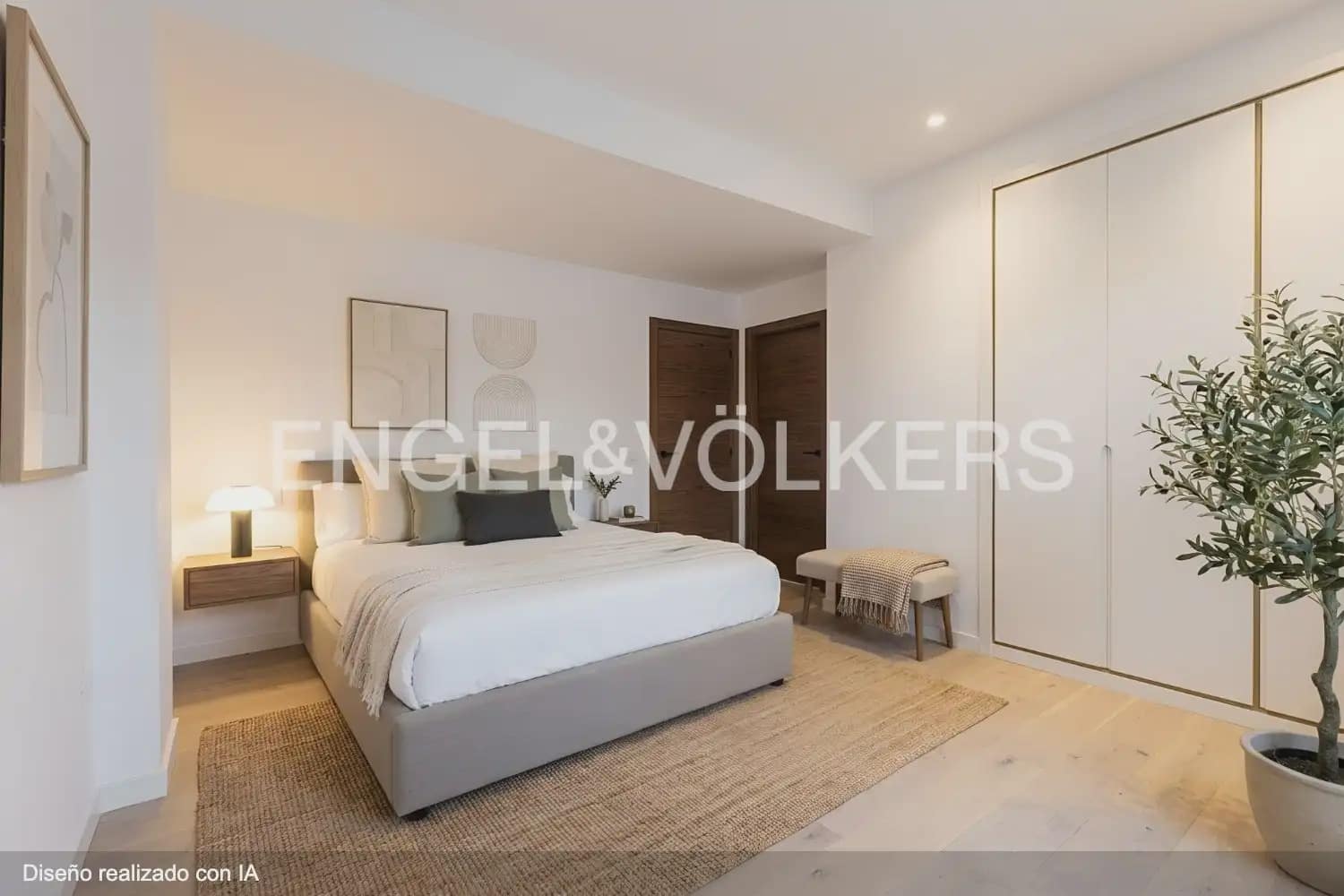 5 Zimmer Wohnung zu verkaufen in Valencia Stadt mit Garage - 655.000 € (Ref: 9897673)