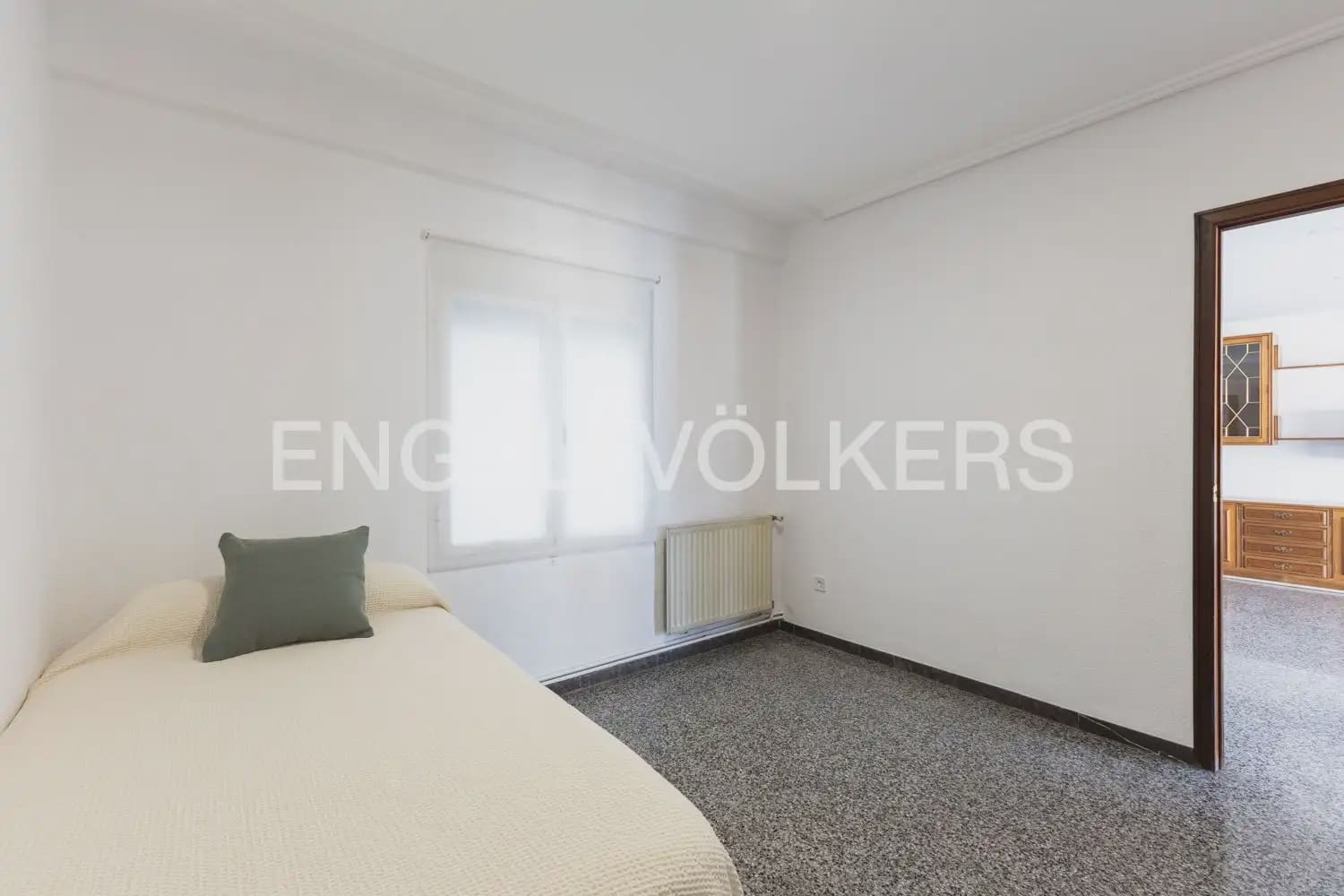 5 Zimmer Wohnung zu verkaufen in Valencia Stadt mit Garage - 655.000 € (Ref: 9897673)