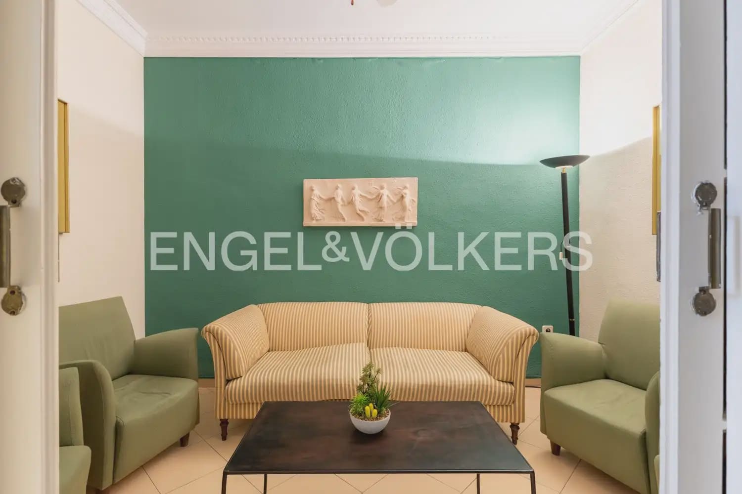 4 sypialnia Mieszkanie do wynajęcia w Miasto Walencja - 1 800 € (Ref: 9897675)
