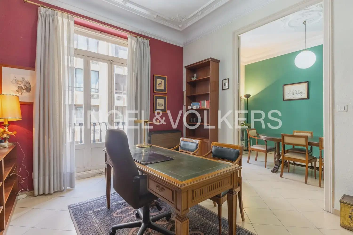 4 sypialnia Mieszkanie do wynajęcia w Miasto Walencja - 1 800 € (Ref: 9897675)