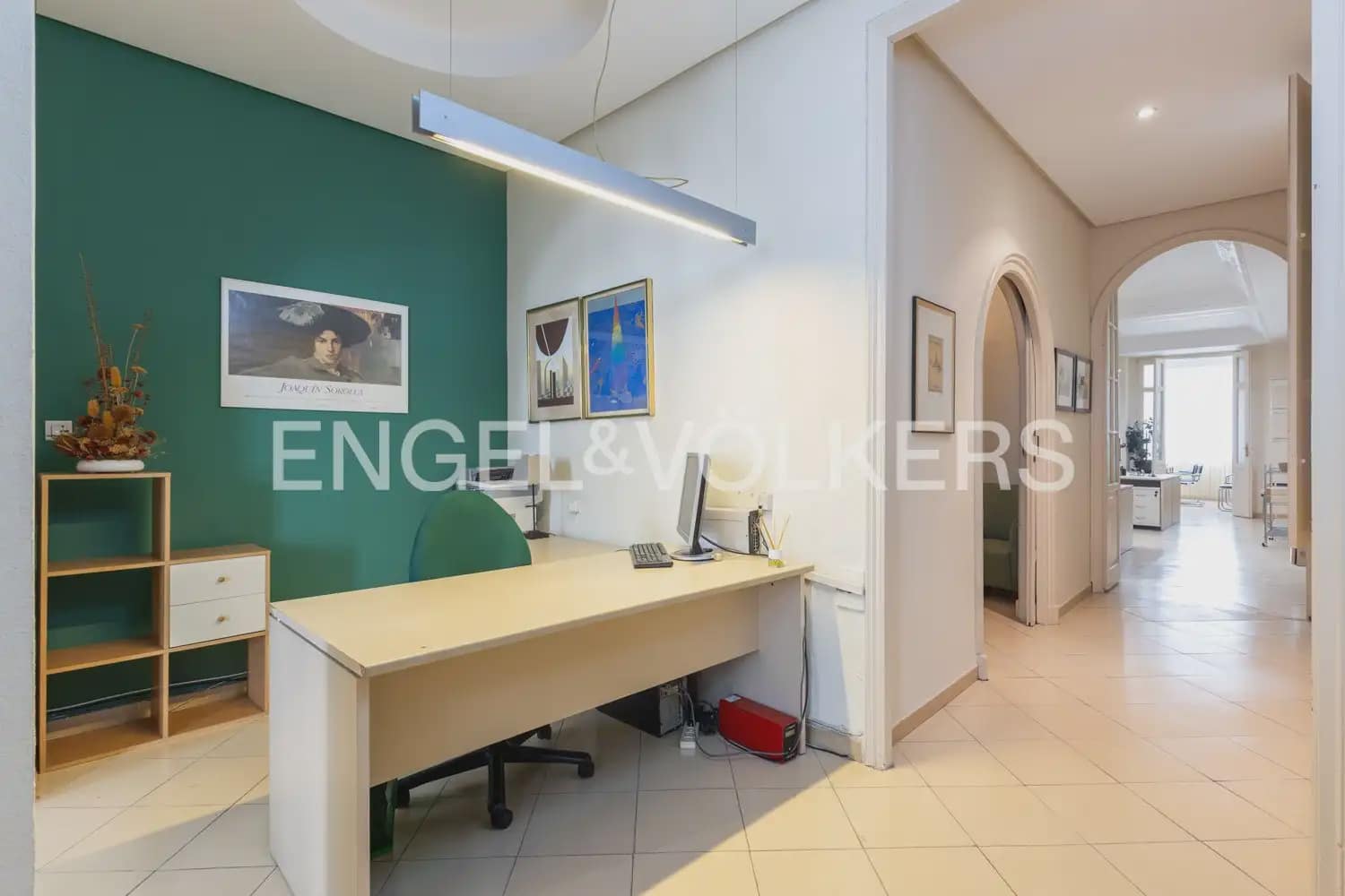 4 sypialnia Mieszkanie do wynajęcia w Miasto Walencja - 1 800 € (Ref: 9897675)