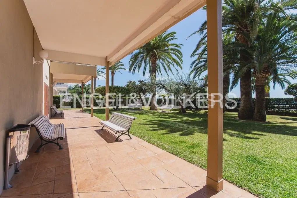 2 soveværelse Lejlighed til leje i Benicassim med garage - € 1.000 (Ref: 9897676)
