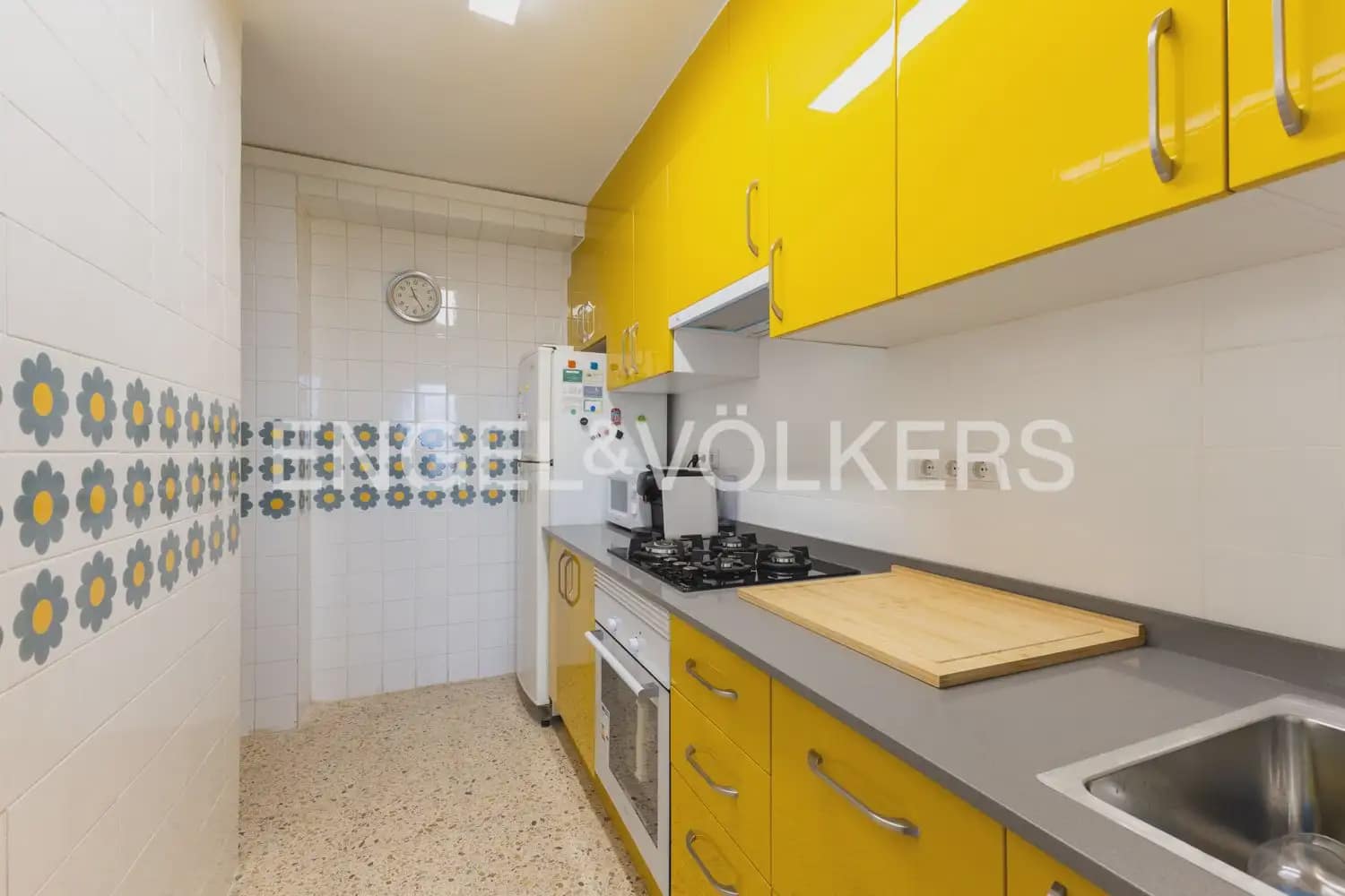 2 soveværelse Lejlighed til leje i Benicassim med garage - € 1.000 (Ref: 9897676)
