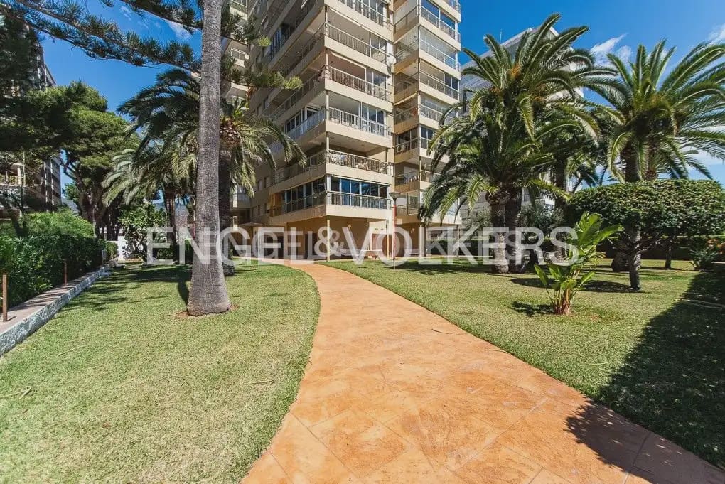 2 soveværelse Lejlighed til leje i Benicassim med garage - € 1.000 (Ref: 9897676)