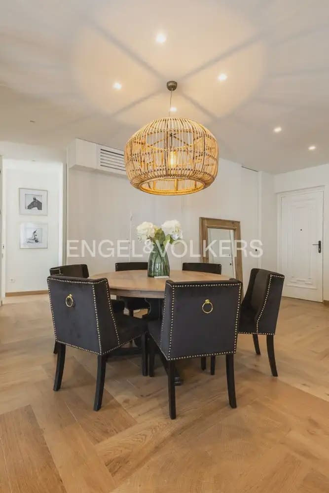 3 Zimmer Wohnung zu vermieten in Valencia Stadt - 3.100 € (Ref: 9897677)
