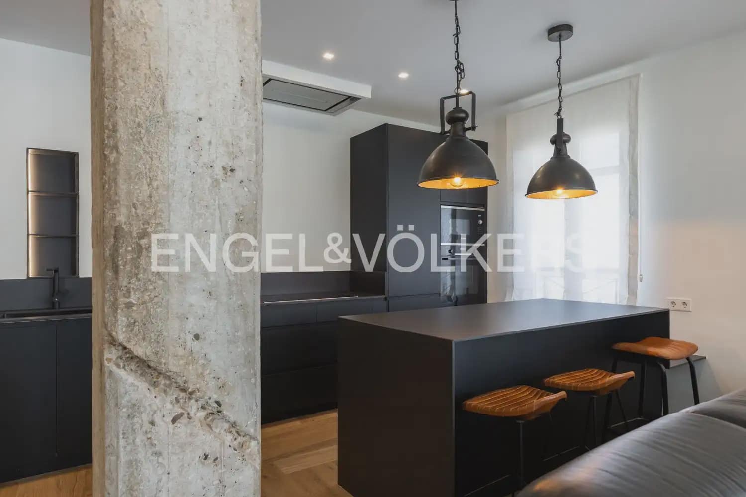 3 Zimmer Wohnung zu vermieten in Valencia Stadt - 3.100 € (Ref: 9897677)