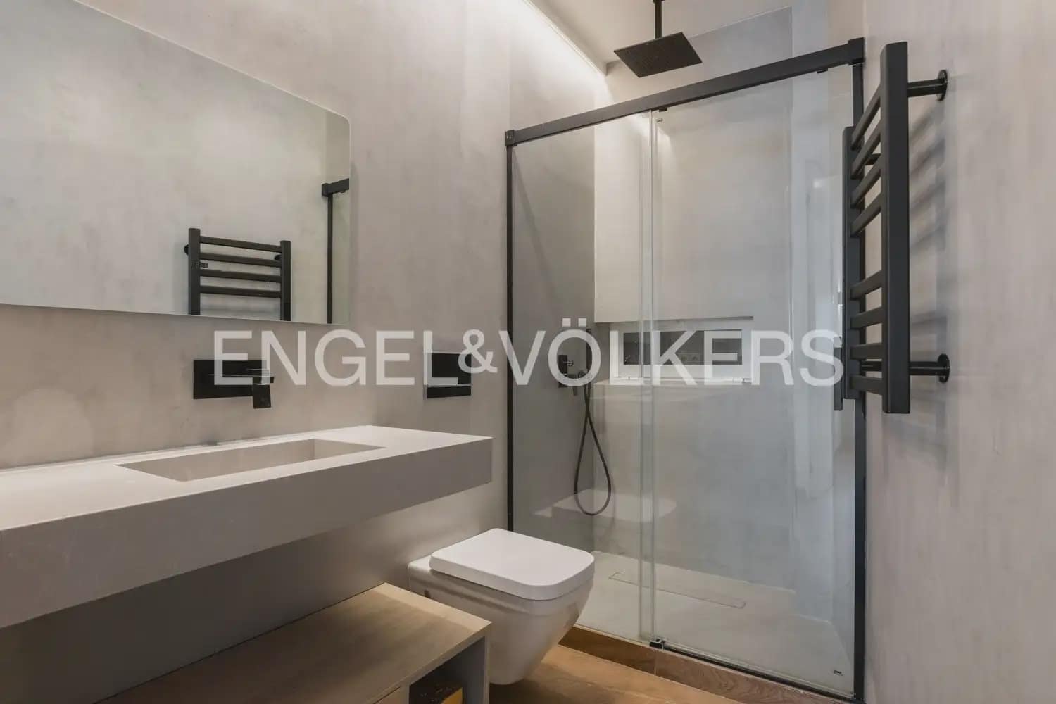3 Zimmer Wohnung zu vermieten in Valencia Stadt - 3.100 € (Ref: 9897677)
