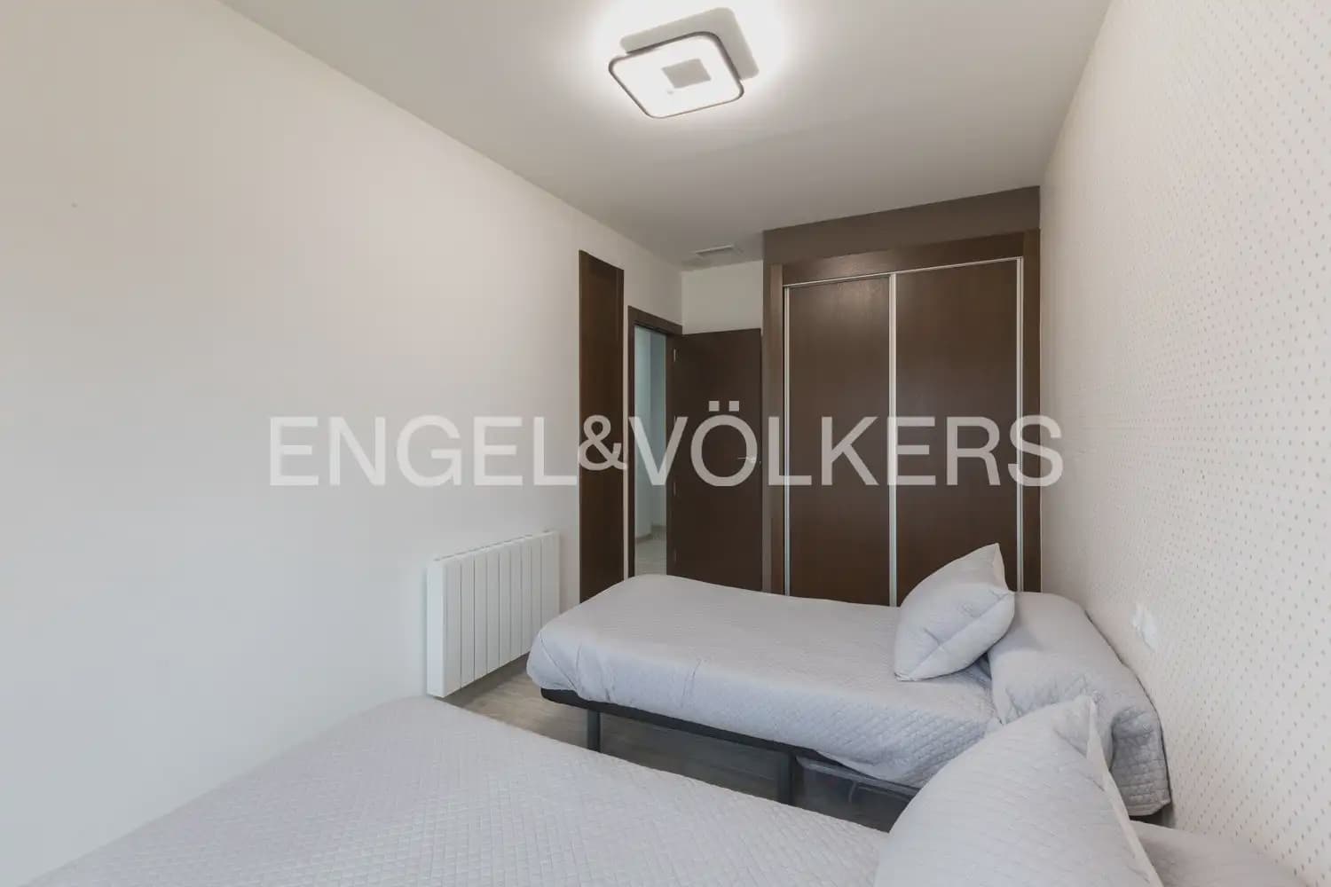 3 bedroom Flat for sale in Rafelbunyol with garage - € 360,000 (Ref: 9897679)