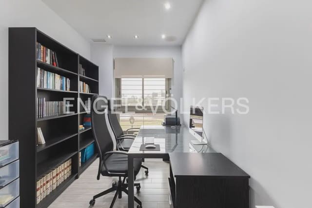 3 bedroom Flat for sale in Rafelbunyol with garage - € 360,000 (Ref: 9897679)