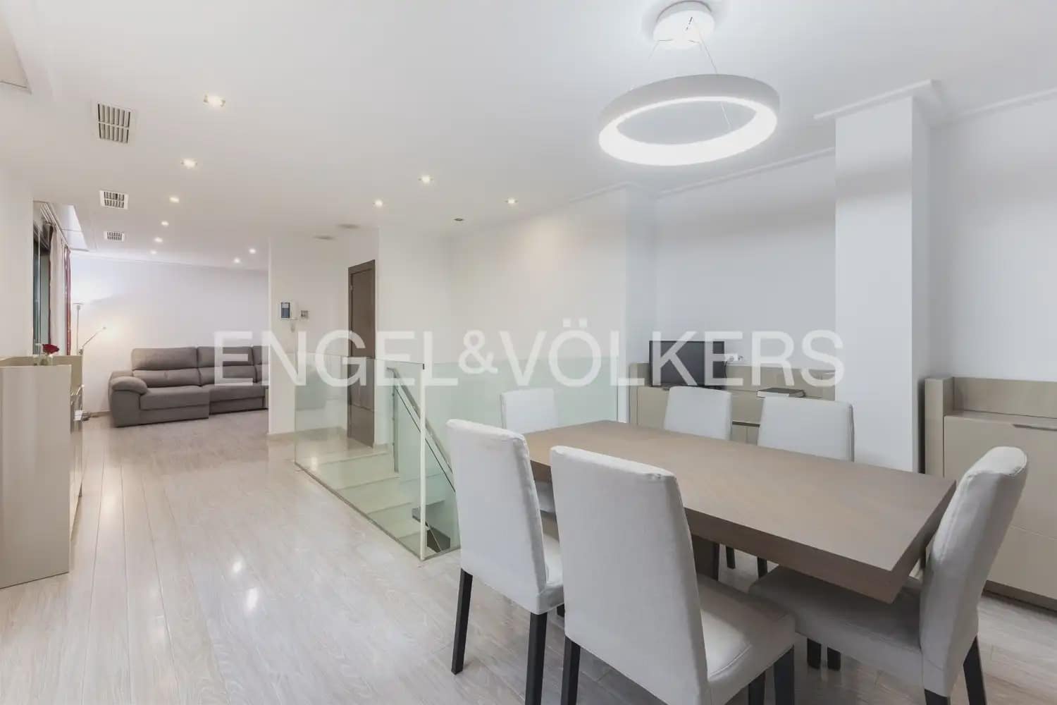3 bedroom Flat for sale in Rafelbunyol with garage - € 360,000 (Ref: 9897679)