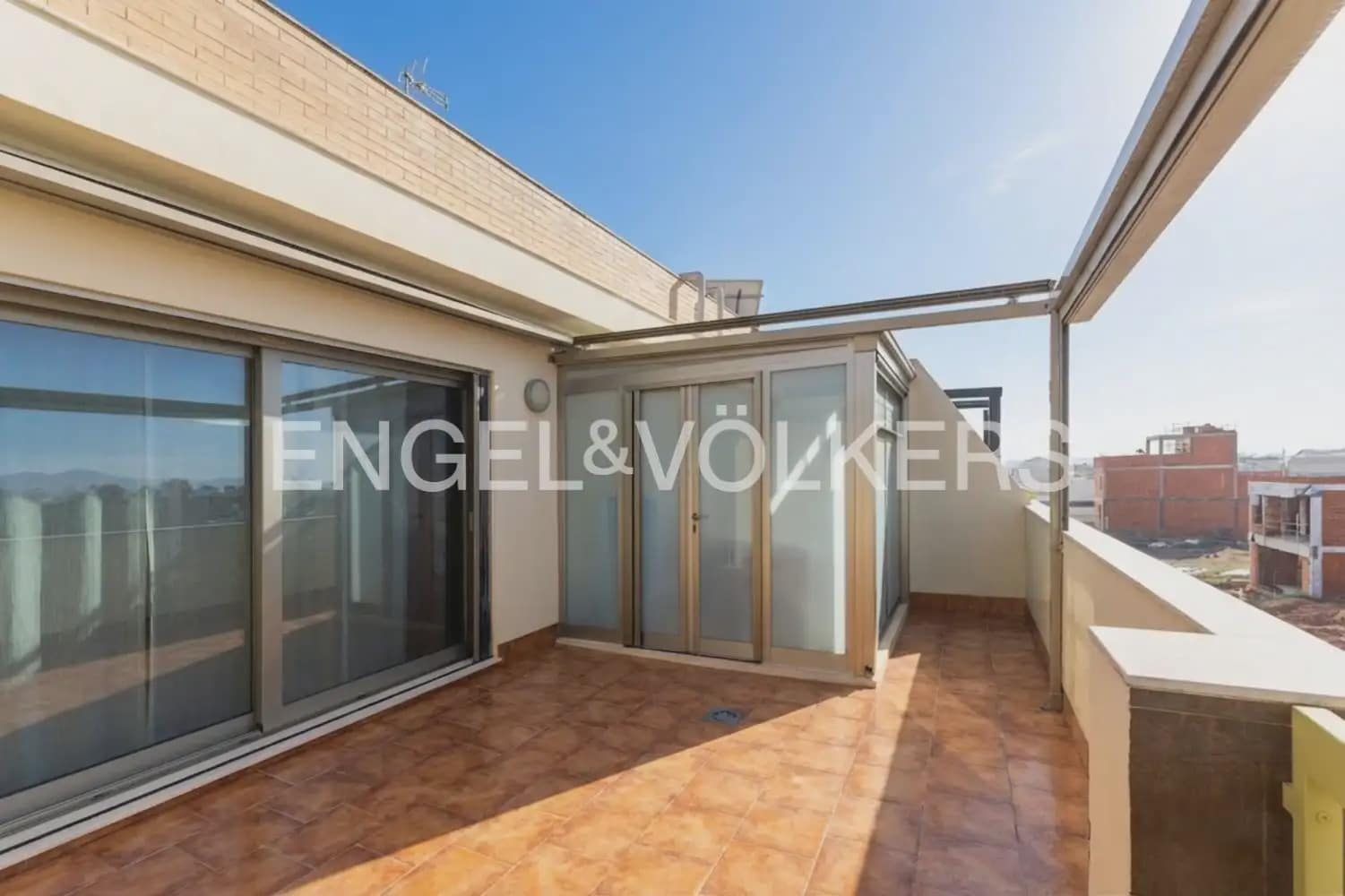 3 bedroom Flat for sale in Rafelbunyol with garage - € 360,000 (Ref: 9897679)
