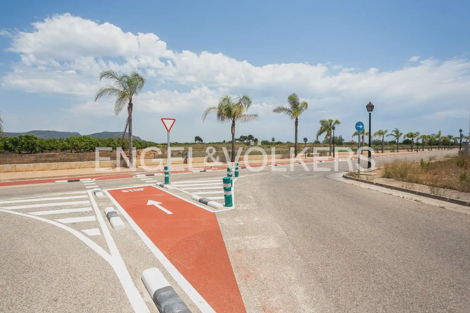 3 bedroom Flat for sale in Rafelbunyol with garage - € 360,000 (Ref: 9897679)