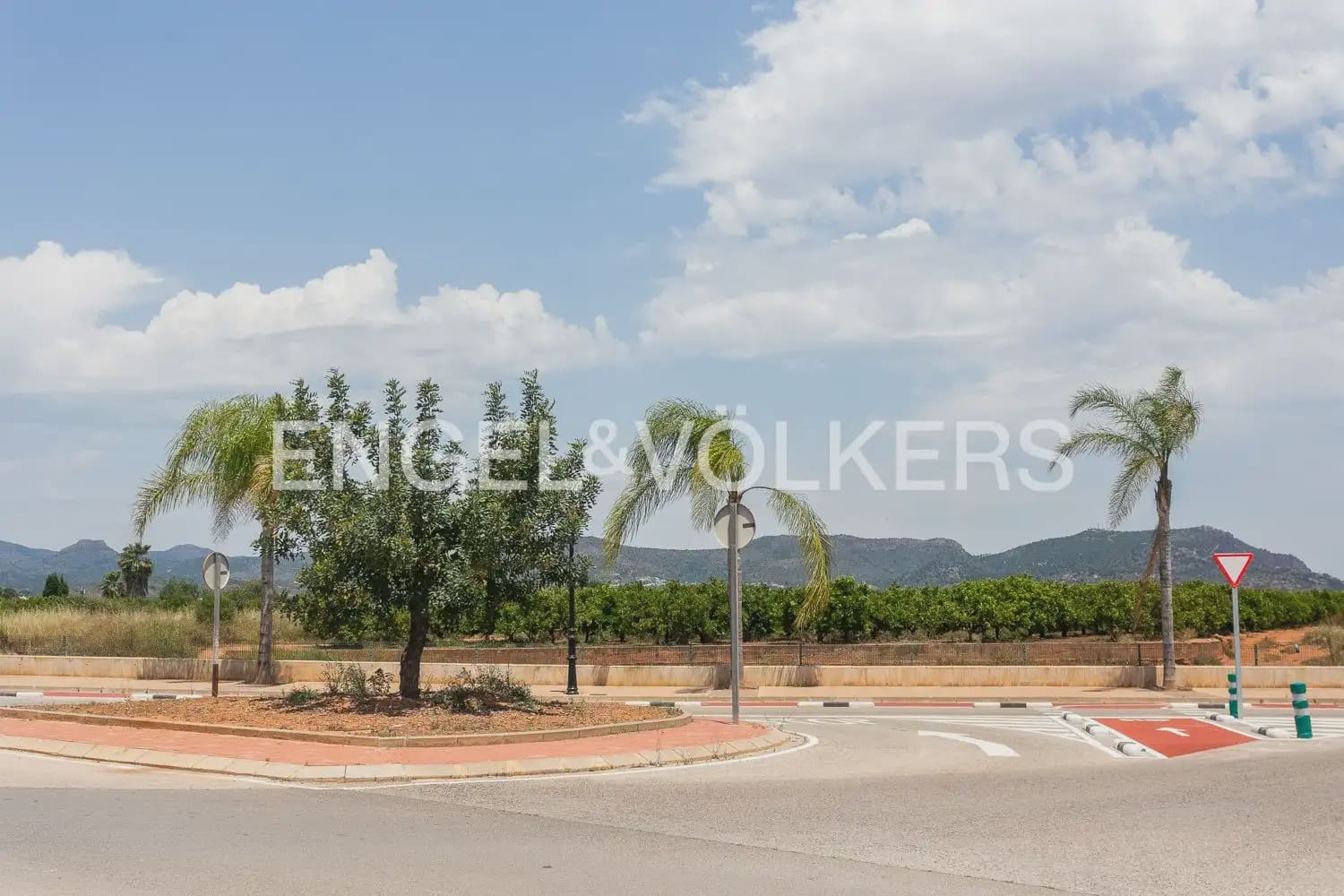 3 bedroom Flat for sale in Rafelbunyol with garage - € 360,000 (Ref: 9897679)