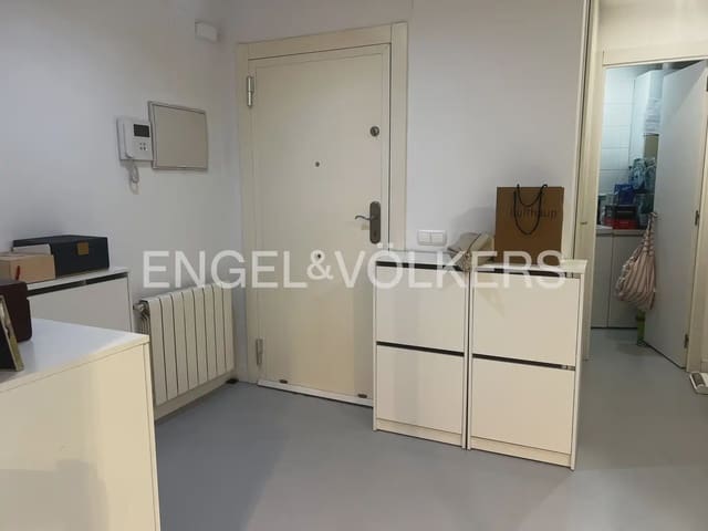3 makuuhuone Asunto vuokrattavana paikassa Exposicio, Valencia kaupunki mukana 
autotalli - 2 300 € (Ref: 9897681)