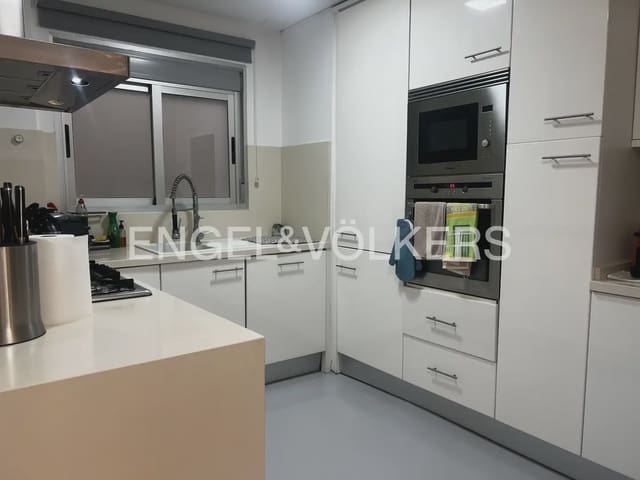 3 makuuhuone Asunto vuokrattavana paikassa Exposicio, Valencia kaupunki mukana 
autotalli - 2 300 € (Ref: 9897681)