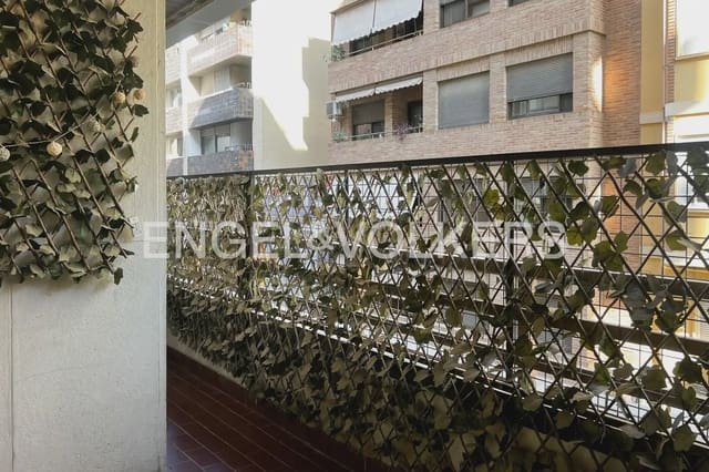 3 quarto Apartamento para arrendar em Exposicio, Valência cidade com garagem - 2 300 € (Ref: 9897681)