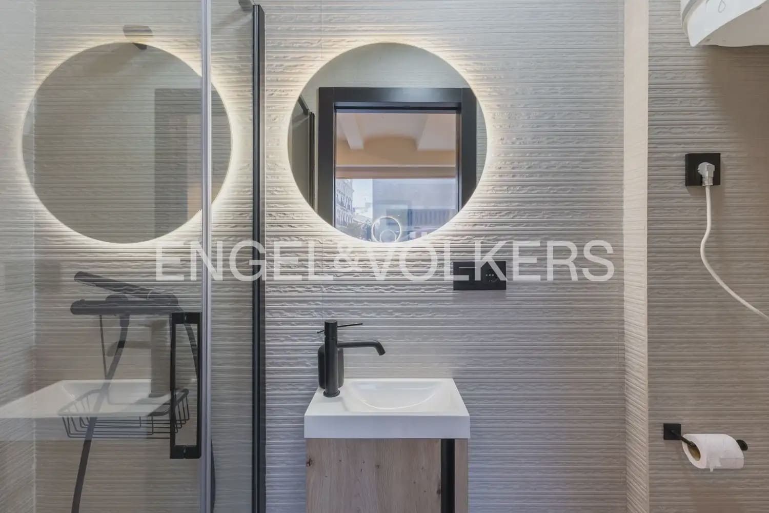 1 slaapkamer Flat te huur in Valencia stad - € 1.100 (Ref: 9897683)