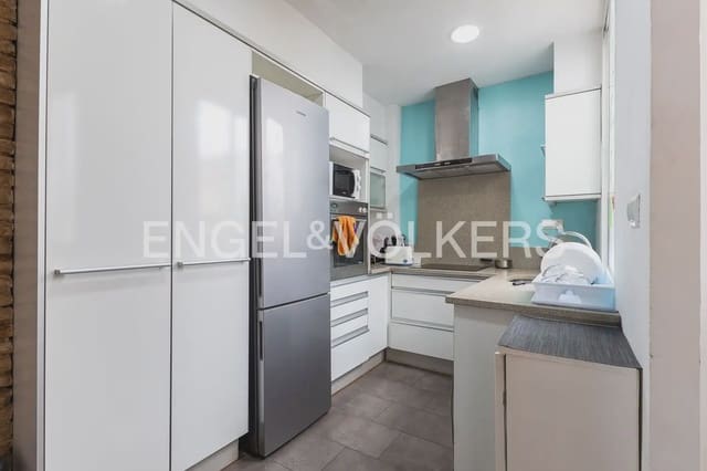 3 bedroom Flat for sale in El Pilar, Valencia city - € 395,000 (Ref: 9897685)