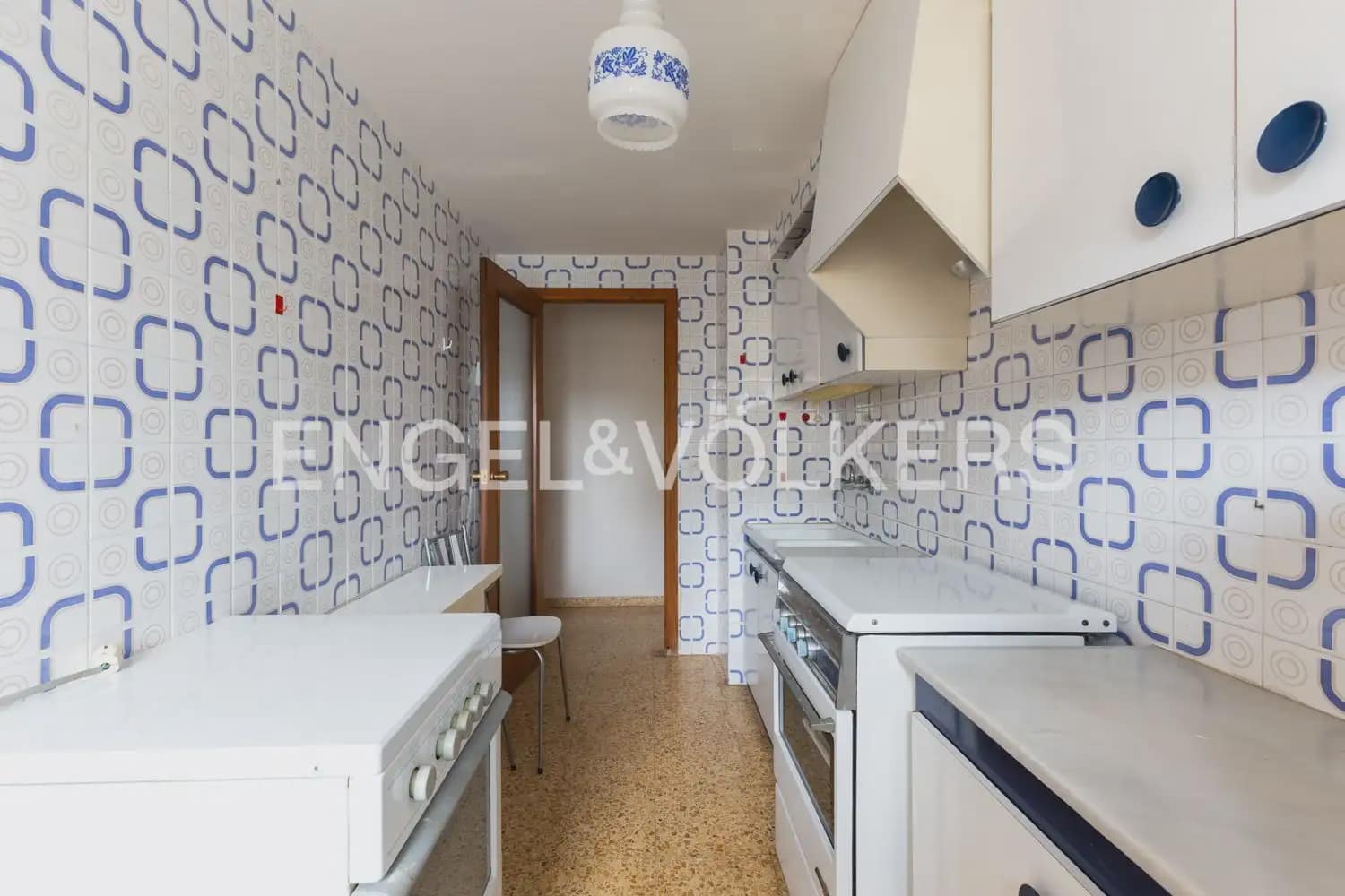 2 bedroom Flat for sale in Benicassim with pool garage - € 420,000 (Ref: 9897688)