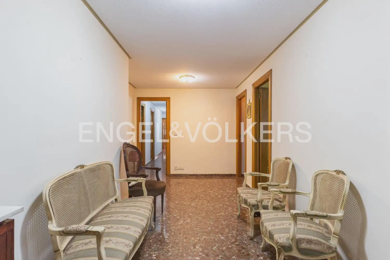 5 quarto Apartamento para venda em Valencia cidade com garagem - 790 000 € (Ref: 9897690)