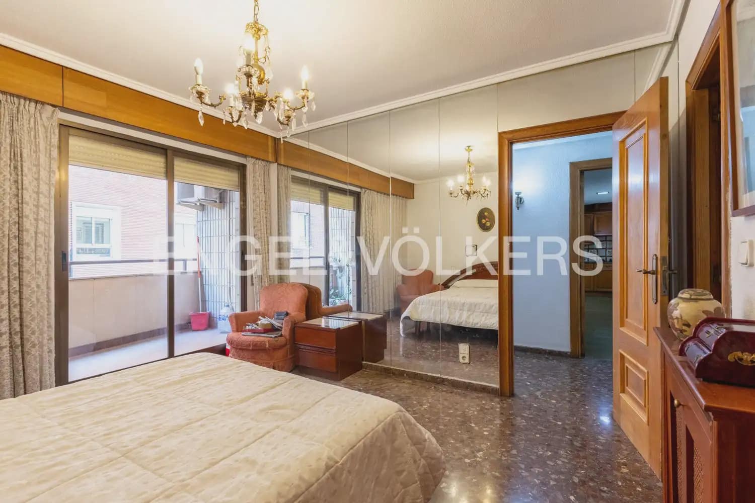 5 quarto Apartamento para venda em Valencia cidade com garagem - 790 000 € (Ref: 9897690)