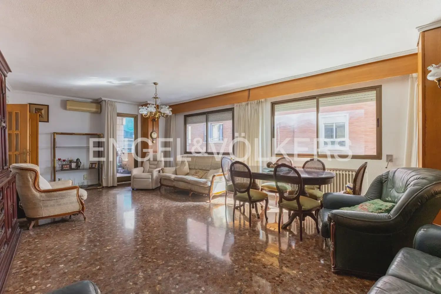 5 quarto Apartamento para venda em Valencia cidade com garagem - 790 000 € (Ref: 9897690)
