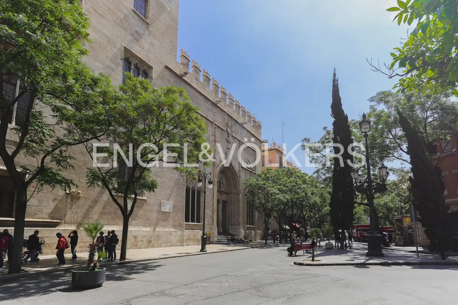5 quarto Apartamento para venda em Valencia cidade com garagem - 790 000 € (Ref: 9897690)