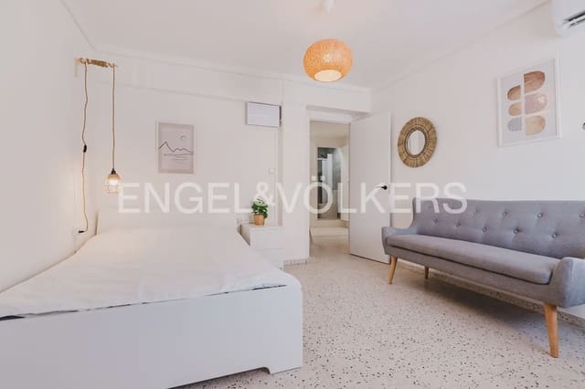 5 quarto Apartamento para arrendar em Cabanyal-Canyamelar, Valência cidade - 2 500 € (Ref: 9897691)