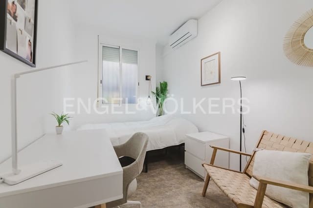 Piso de 4 habitaciones en Aiora, València ciudad en alquiler - 2.000 € (Ref: 9897692)