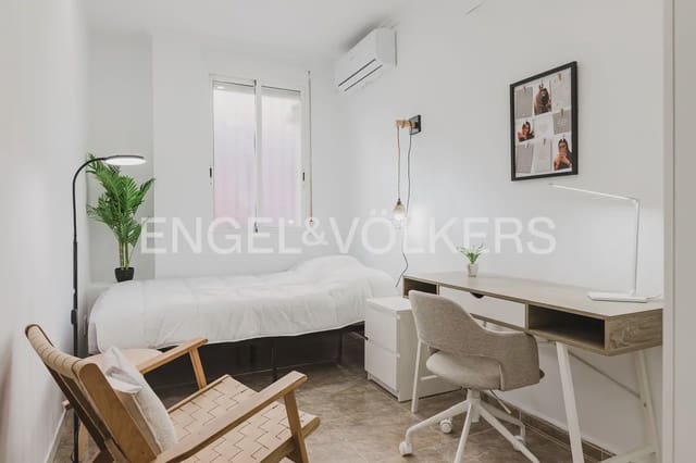 Piso de 4 habitaciones en Aiora, València ciudad en alquiler - 2.000 € (Ref: 9897692)