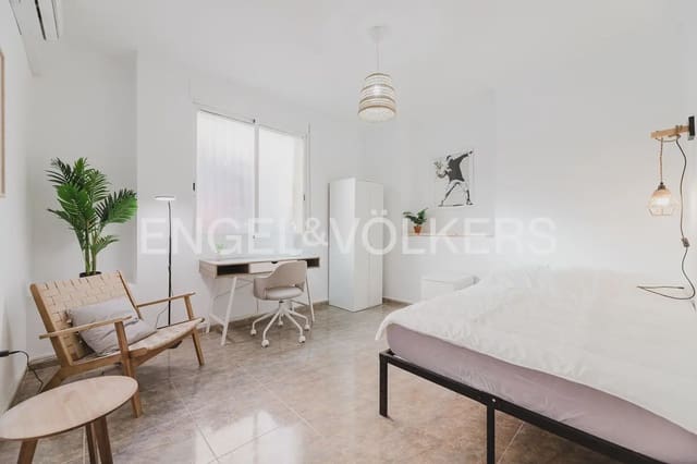 Piso de 4 habitaciones en Aiora, València ciudad en alquiler - 2.000 € (Ref: 9897692)